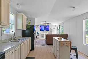 20 Mountain View Cir, Bowdoin, ME 04287 - Photo 5