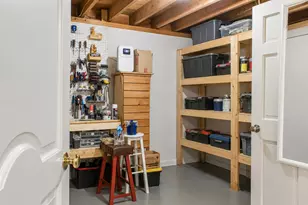 247 Perham St, Farmington, ME 04938 - Photo 23