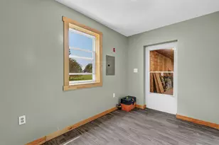 33 Gardiner St, Sherman, ME 04776 - Photo 7