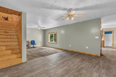 33 Gardiner Street, Sherman, ME 04776 - Photo 15