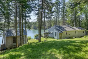 37 Webb Cv Wy, Stonington, ME 04681 - Photo 3