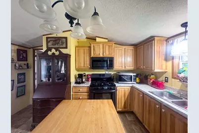 27 Marie Circle, Sabattus, ME 04280 - Photo 5