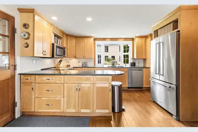 23 Portland Street, Yarmouth, ME 04096 - Photo 15