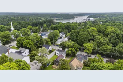 23 Portland Street, Yarmouth, ME 04096 - Photo 5