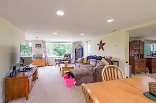 275 Newburgh Rd, Hermon, ME 04401 - Photo 13