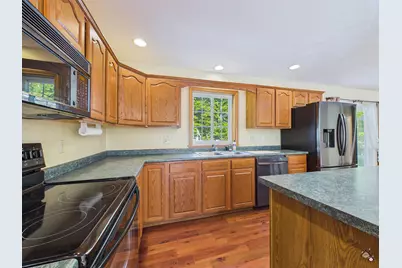 91 Cotton Road, Lewiston, ME 04240 - Photo 11