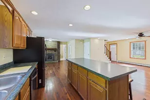 91 Cotton Rd, Lewiston, ME 04240 - Photo 7