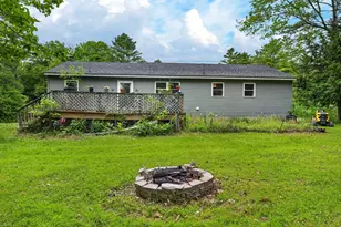29 Smiley Ave, Winslow, ME 04901 - Photo 3
