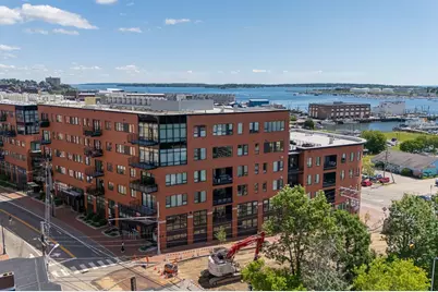 387 Commercial Street #432, Portland, ME 04101 - Photo 9