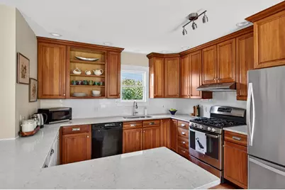 49 Talbot Avenue, Rockland, ME 04841 - Photo 9