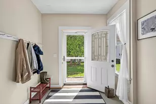49 Talbot Ave, Rockland, ME 04841 - Photo 3