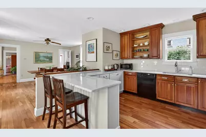 49 Talbot Avenue, Rockland, ME 04841 - Photo 5