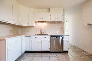 169 Longfellow St, Portland, ME 04103 - Photo 15