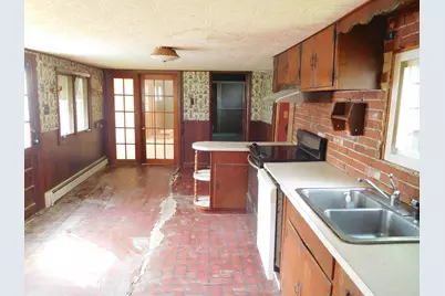 85 Sleeper Road, Lewiston, ME 04240 - Photo 11