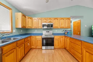 12 Russell Dr, Sidney, ME 04330 - Photo 19