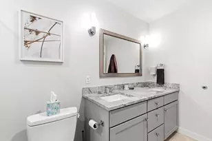 383 Commercial St, Portland, ME 04101 - Photo 11