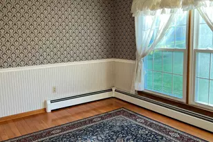 298 Perham St, Farmington, ME 04938 - Photo 7