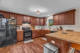 79 Greenwood Ave, Warren, ME 04864 - Photo 3