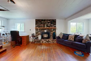 116 S Main St, Mechanic Falls, ME 04256 - Photo 17