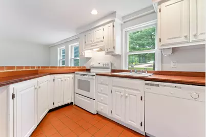 18 Francis Way #18, Kittery, ME 03904 - Photo 5