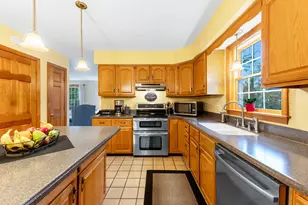 137 Cedarwood Rd, Auburn, ME 04210 - Photo 15
