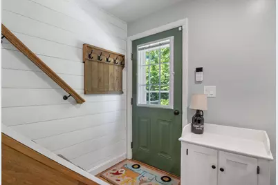 146 Knox Lane, Berwick, ME 03901 - Photo 3