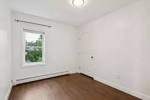13 Atlantic St, Portland, ME 04101 - Photo 9