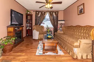 461 & 463 Main St, Madawaska, ME 04756 - Photo 11