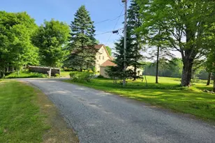 29 Town Hall Rd, Edgecomb, ME 04556 - Photo 3
