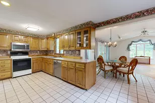172 Sandy Hill Rd, South Portland, ME 04106 - Photo 11
