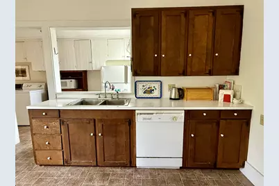 16 Brighton Avenue, Vinalhaven, ME 04863 - Photo 15