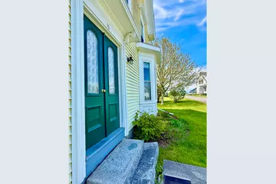 16 Brighton Avenue, Vinalhaven, ME 04863 - Photo 7