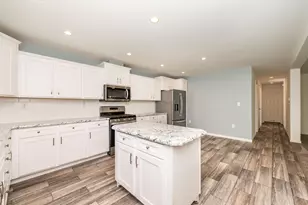 9 Wiscasset St, Berwick, ME 03901 - Photo 9