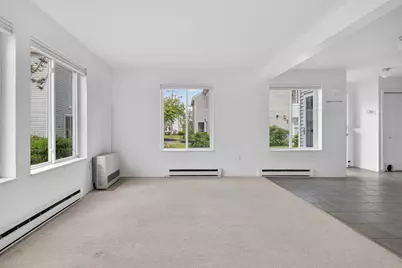 18 Ocean Street #103, South Portland, ME 04106 - Photo 9