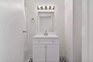 18 Ocean St, South Portland, ME 04106 - Photo 21
