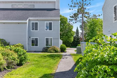 18 Ocean Street #103, South Portland, ME 04106 - Photo 3