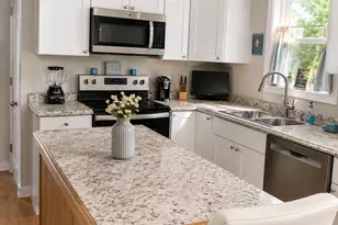 41 Smithwheel Rd, Old Orchard Beach, ME 04064 - Photo 9