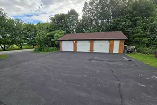 15 Phillips Rd, Glenburn, ME 04401 - Photo 3