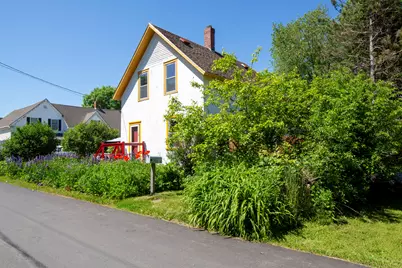 15 Tea Street, Rockland, ME 04841 - Photo 3