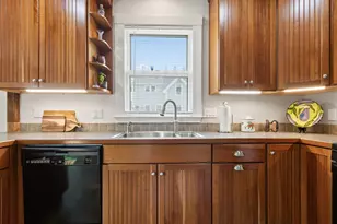 14 Holly St, Portland, ME 04103 - Photo 19