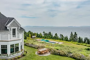 866 Pendleton Point Rd, Islesboro, ME 04848 - Photo 5