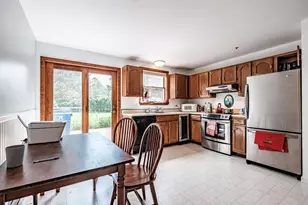 18 Apple Ledge Dr, Portland, ME 04103 - Photo 9