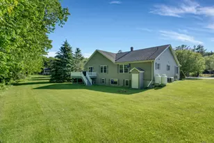 8 Village Dr, Turner, ME 04282 - Photo 33