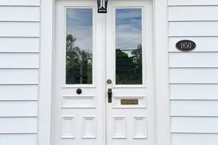 17 Green St, Thomaston, ME 04861 - Photo 7