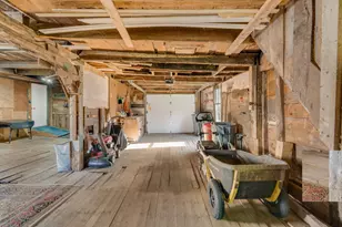 17 Green St, Thomaston, ME 04861 - Photo 57