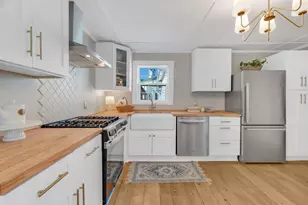 17 Green St, Thomaston, ME 04861 - Photo 13