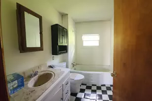 388 Aroostook Ave, Millinocket, ME 04462 - Photo 9