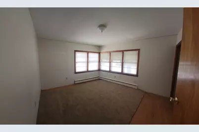 388 Aroostook Avenue, Millinocket, ME 04462 - Photo 7