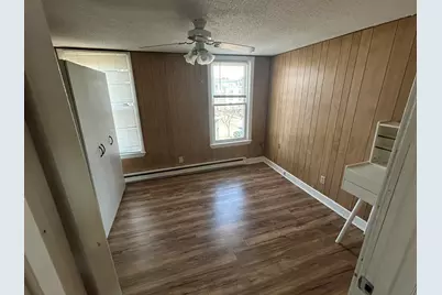 72 Walnut Street, Lewiston, ME 04240 - Photo 11