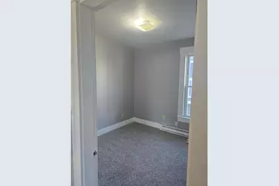 72 Walnut Street, Lewiston, ME 04240 - Photo 9